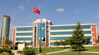 ÇOMÜ 153 Sözleşmeli Personel Alımı Yapacak! 76 Hemşire, 51 Temizlik Görevlisi Alınacak