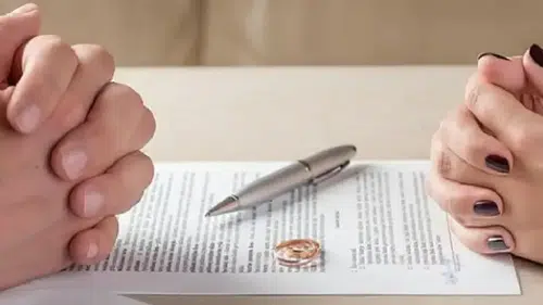 Süresiz Nafaka Kalktı mı? Anayasa Mahkemesi Kararı Ne Anlama Geliyor?