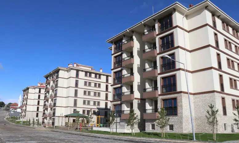 TOKİ Taksit Zammı Senede 1 Kez Yapılsın Talebi: Çifte Artış Vatandaşı Zorluyor